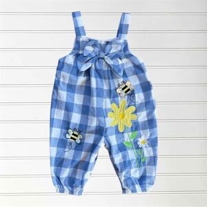 EUC Gingham Embroidered Appliqué Bumble Bee Flower Jumpsuit
